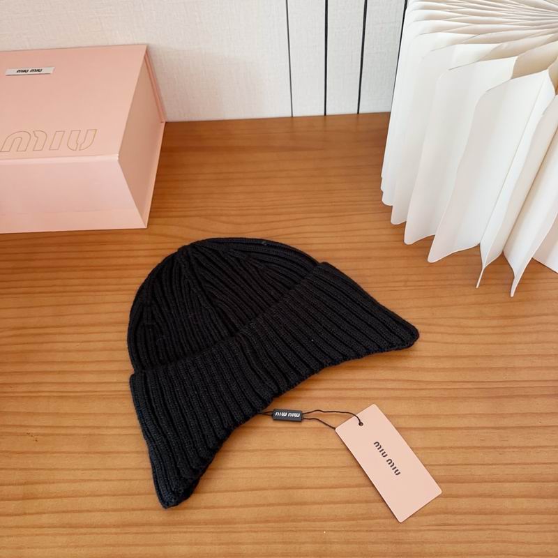 Miumiu Hat dx (1140)