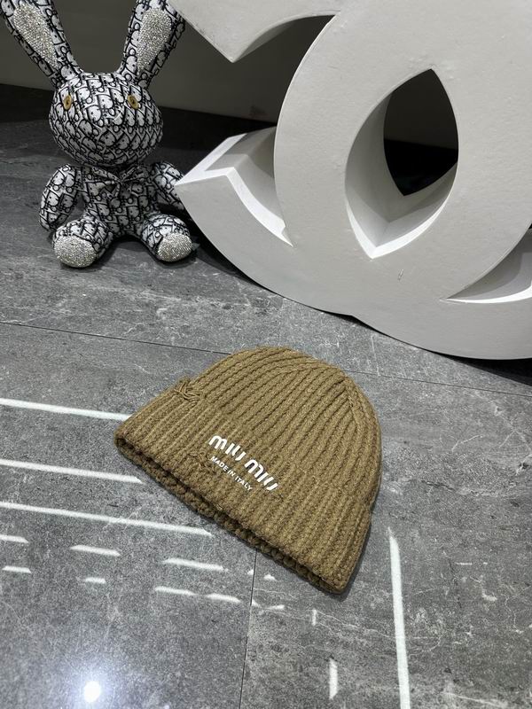 Miumiu Hat dx (1781)