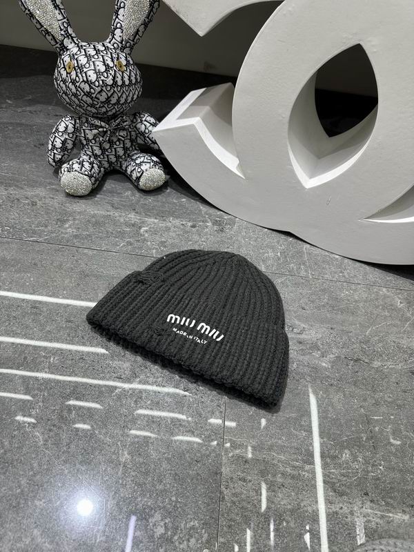 Miumiu Hat dx (1782)