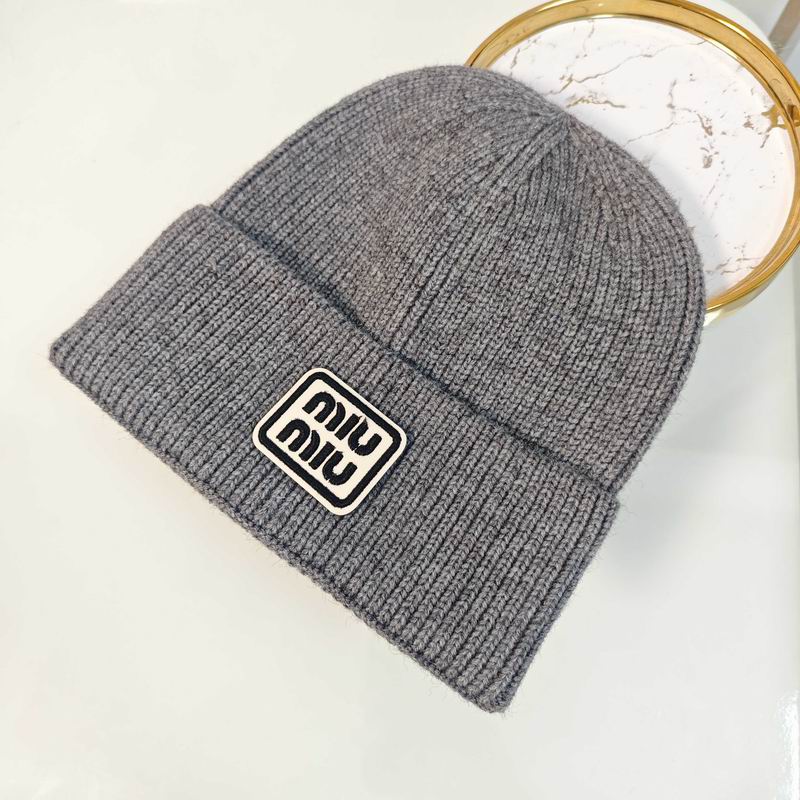 Miumiu Hat dx (2559)