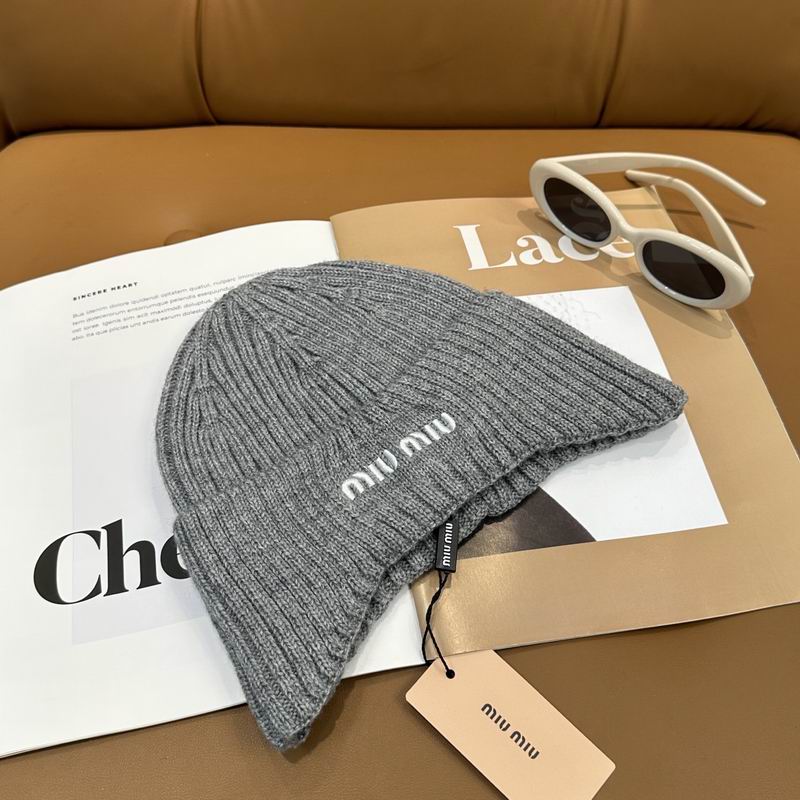 Miumiu Hat dx (3026)