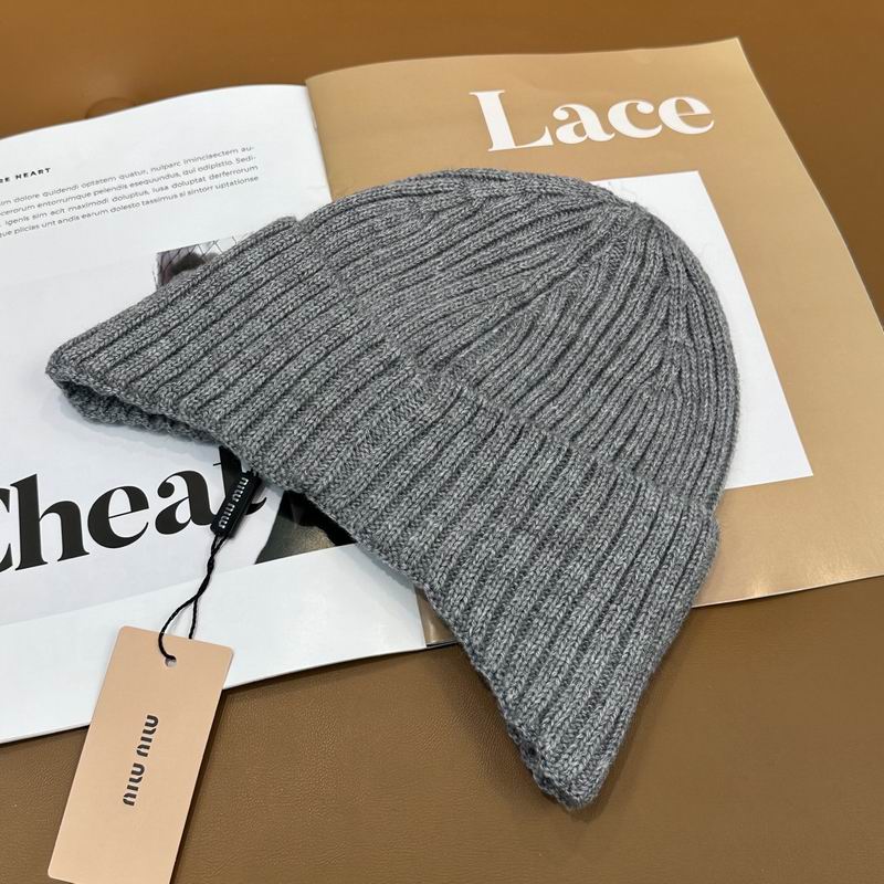 Miumiu Hat dx (3030)