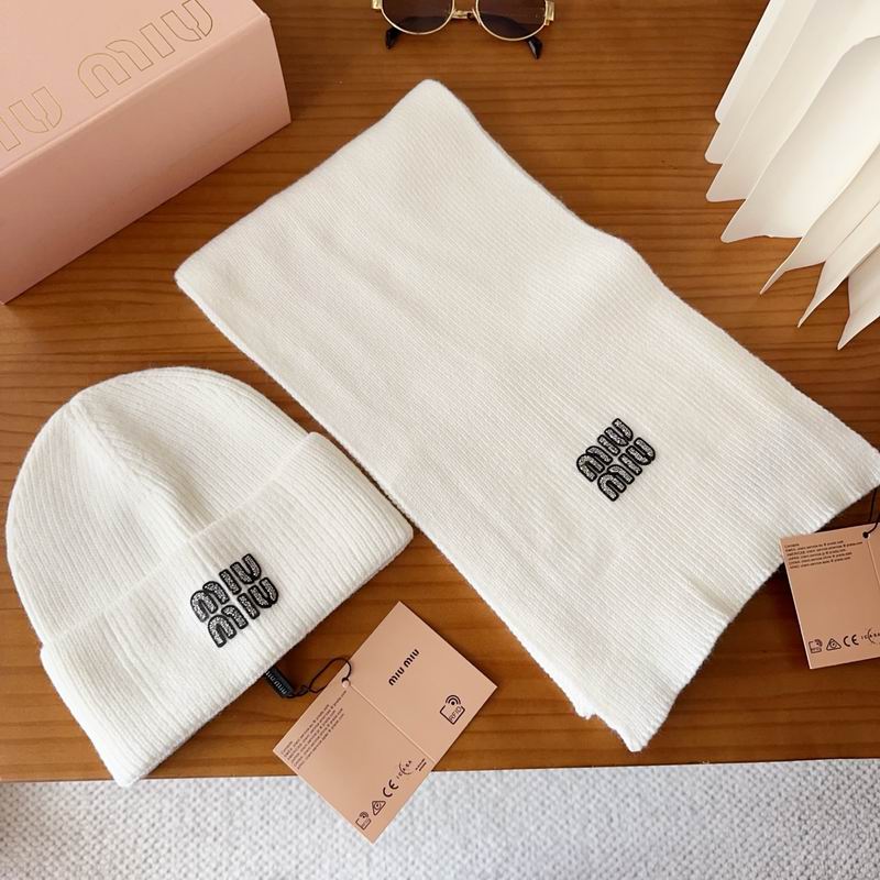 Miumiu Scarf Hat (437)