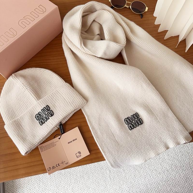 Miumiu Scarf Hat (452)