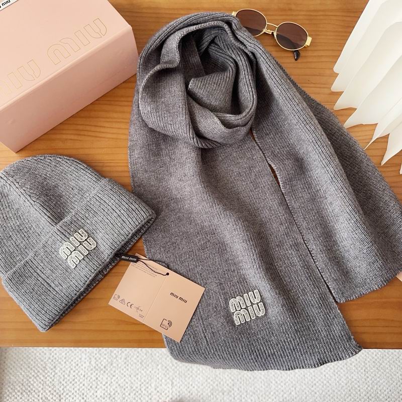 Miumiu Scarf Hat (461)
