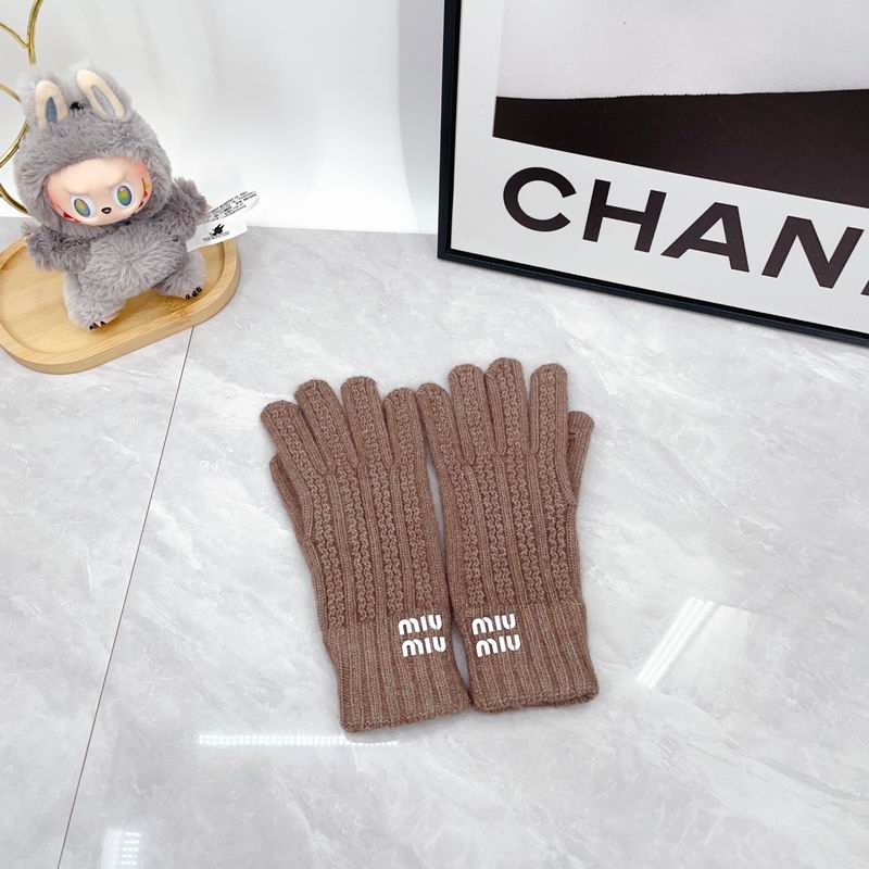 Miumiu Scarf Hat Gloves dx (143)