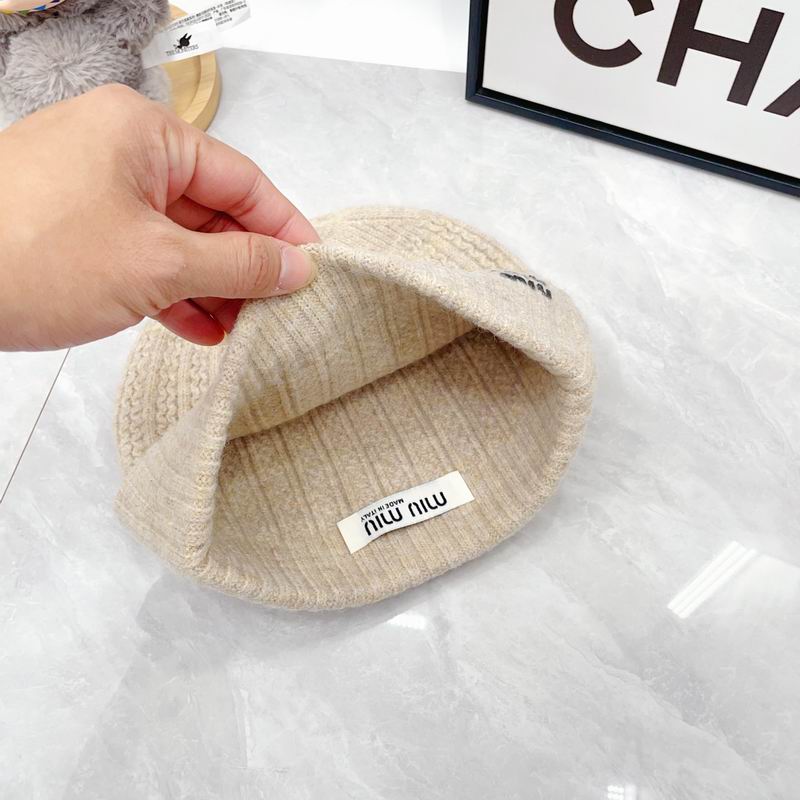 Miumiu Scarf Hat Gloves dx (162)