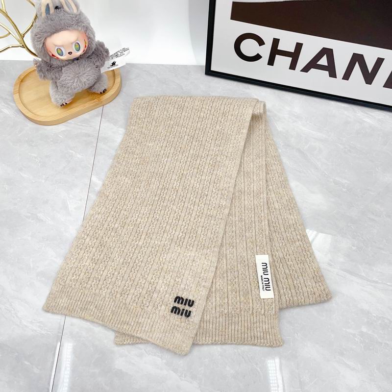 Miumiu Scarf Hat Gloves dx (165)