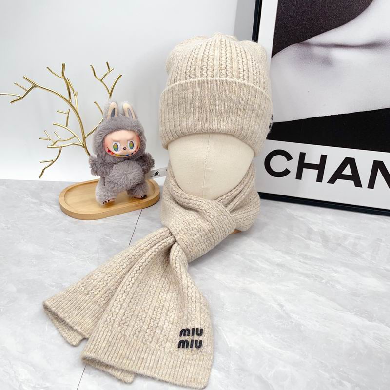 Miumiu Scarf Hat Gloves dx (167)