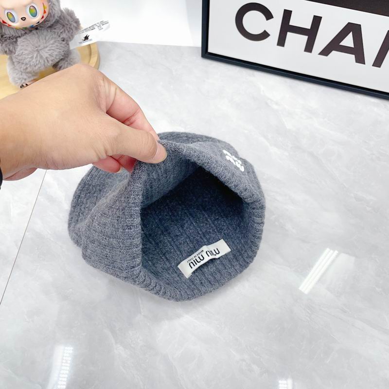 Miumiu Scarf Hat Gloves dx (171)