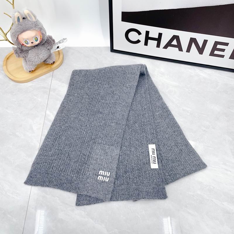 Miumiu Scarf Hat Gloves dx (174)