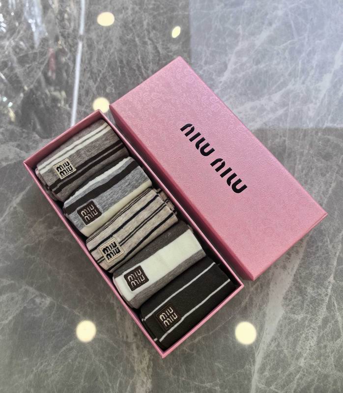 Miumiu Socks (1)