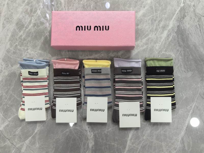 Miumiu Socks (13)