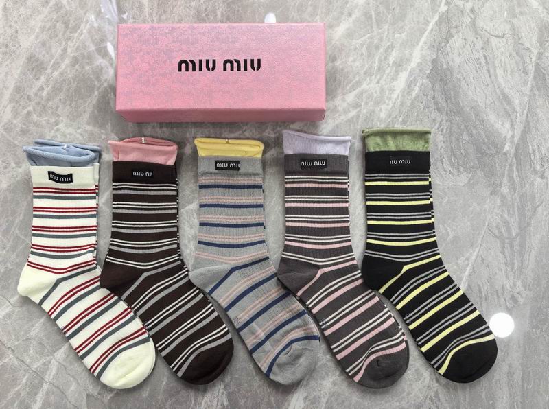 Miumiu Socks (14)