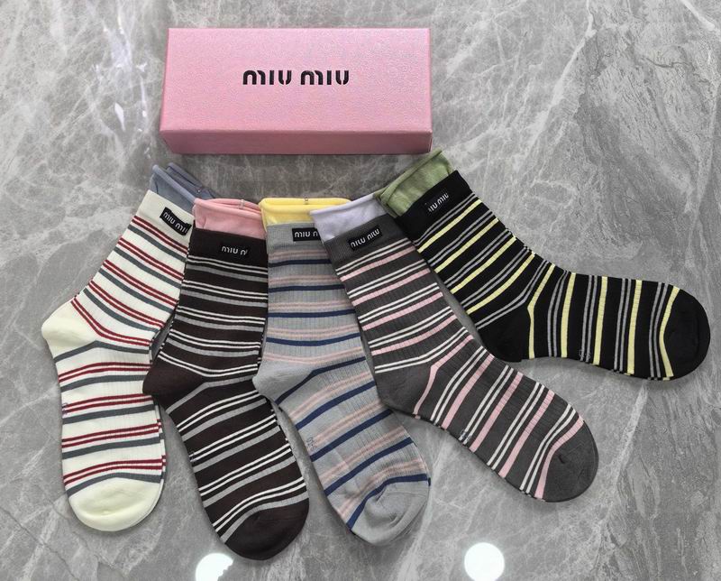 Miumiu Socks (16)