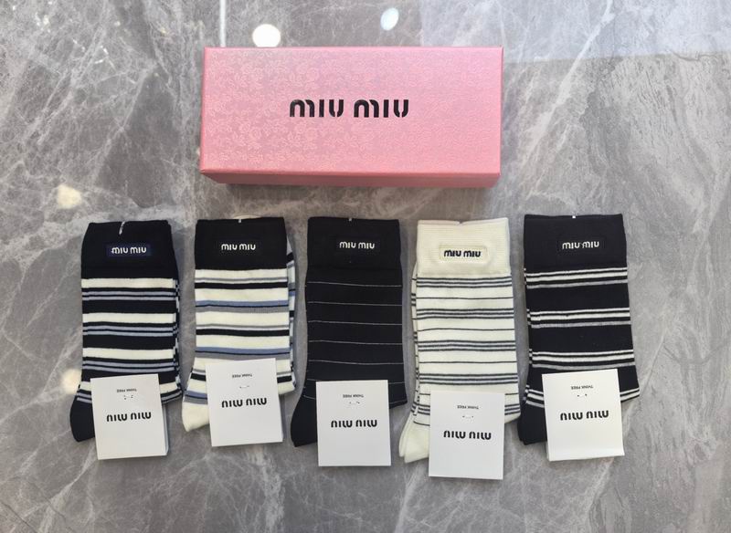 Miumiu Socks (19)