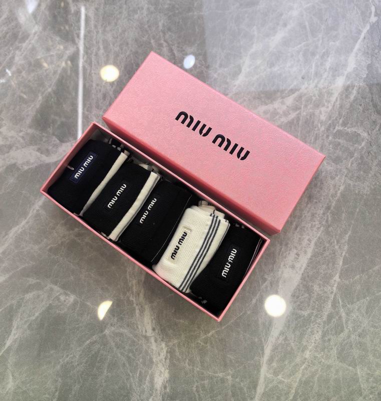 Miumiu Socks (24)