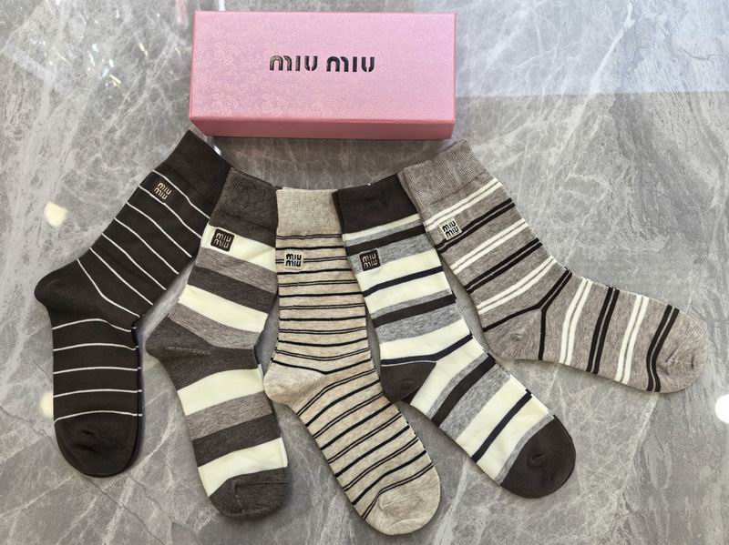 Miumiu Socks (4)