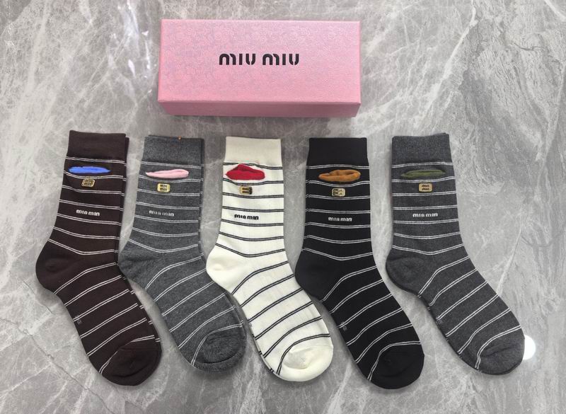 Miumiu Socks (7)