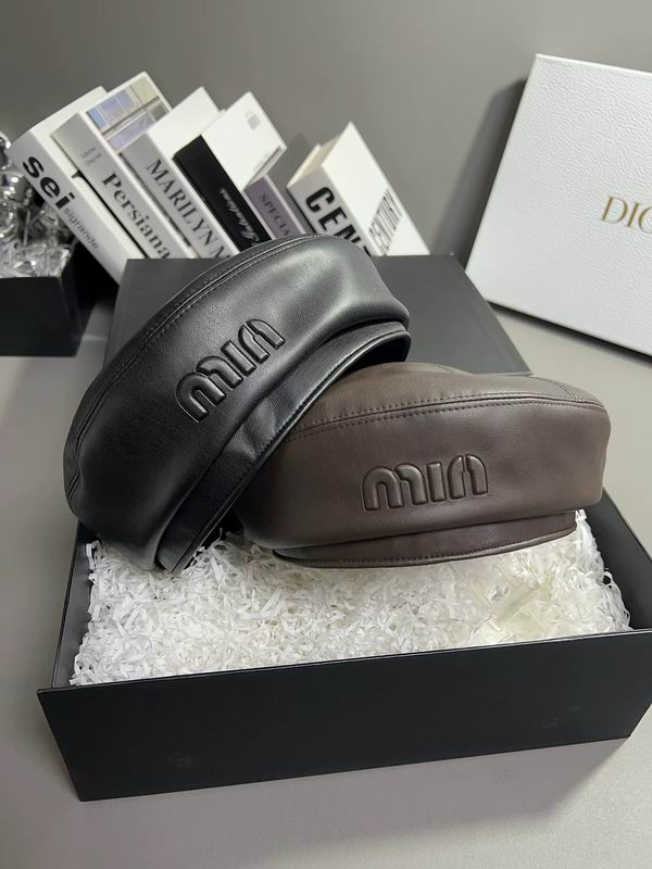 Miumiu beret dx (126)