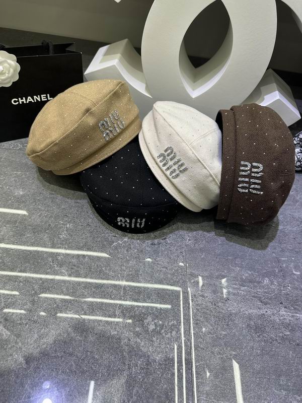 Miumiu beret dx (220)