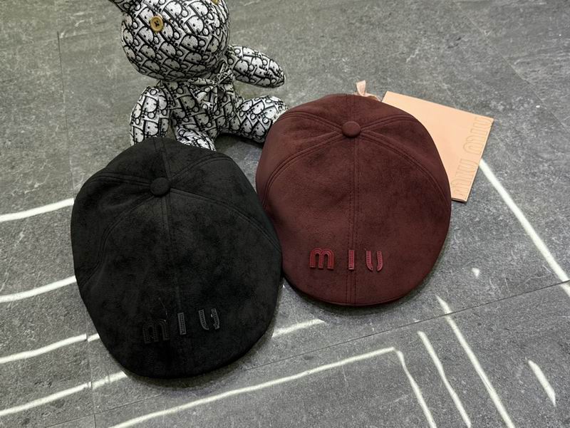 Miumiu beret dx (308)