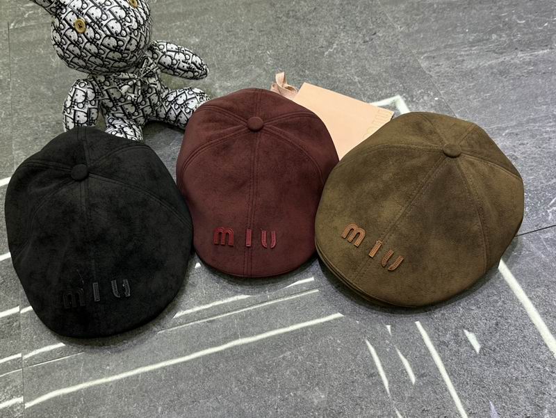 Miumiu beret dx (309)