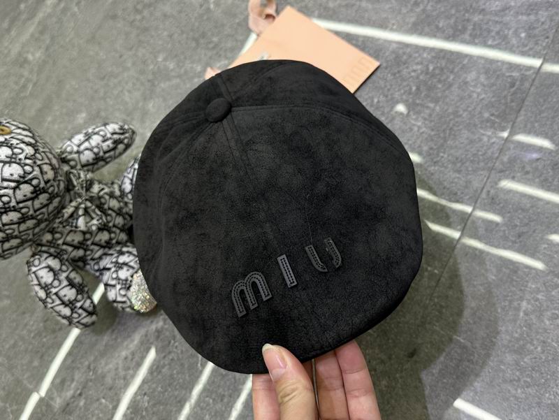 Miumiu beret dx (312)