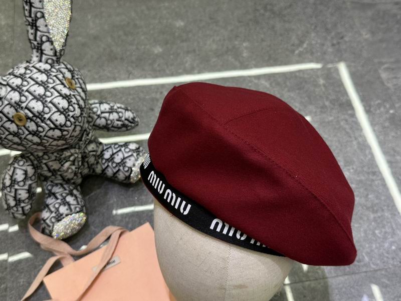 Miumiu beret dx (78)
