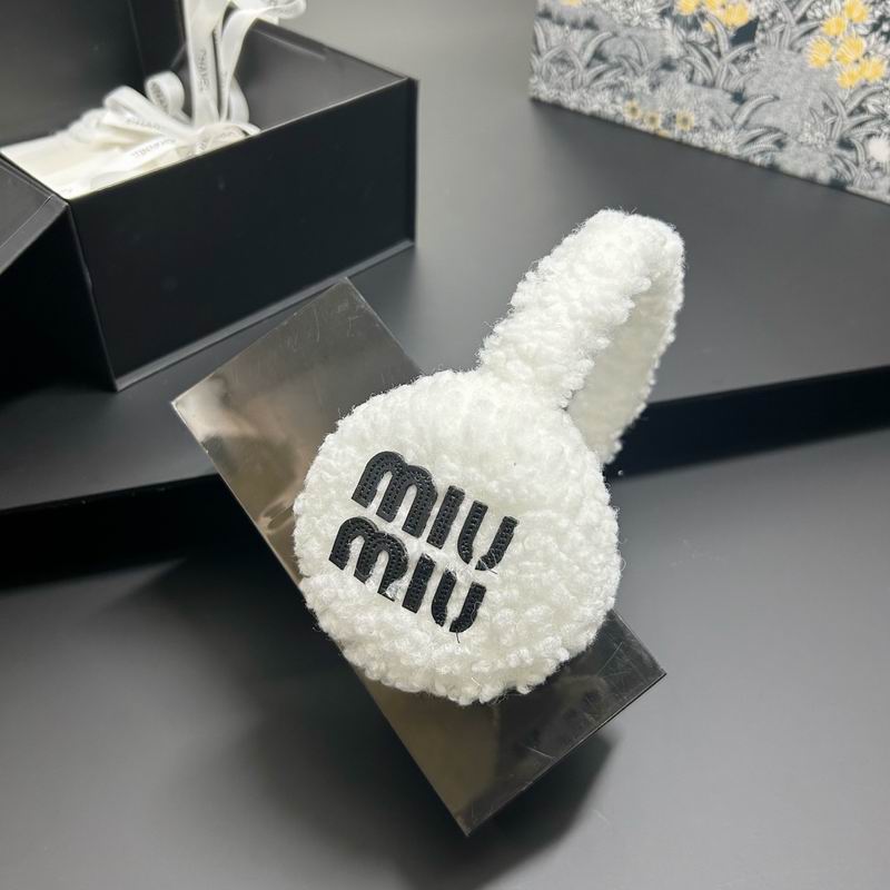 Miumiu earmuff dx (26)