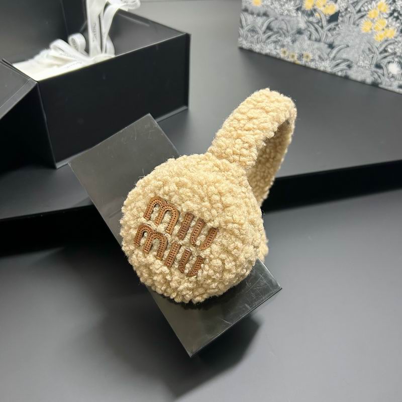 Miumiu earmuff dx (27)