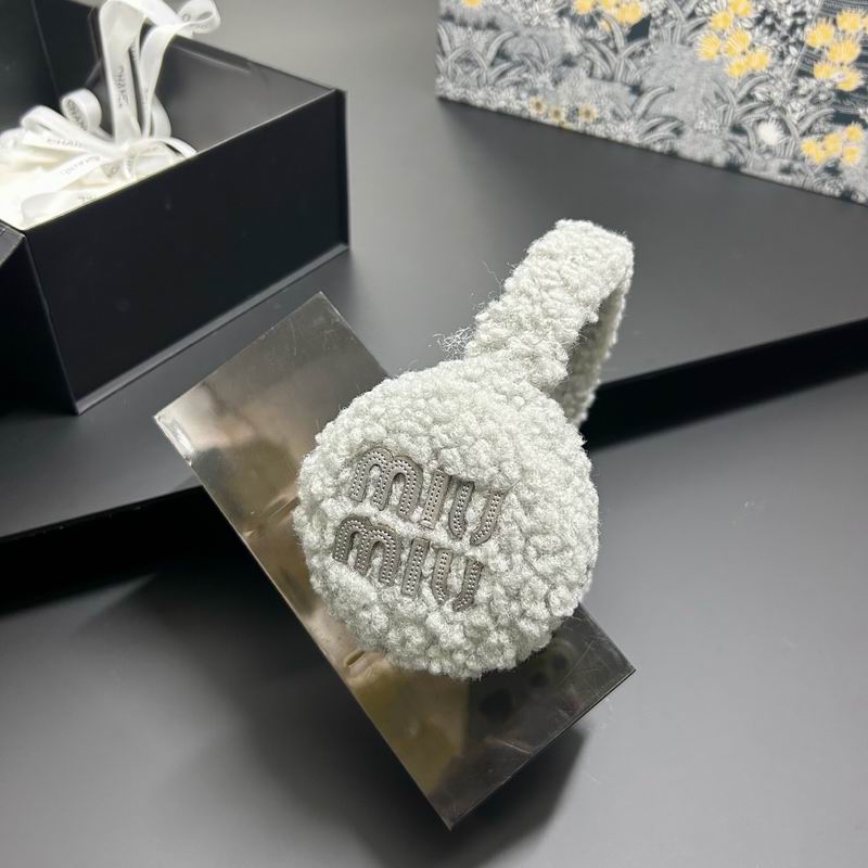 Miumiu earmuff dx (28)