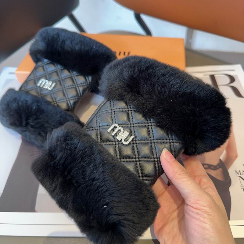 Miumiu gloves 33 (5)