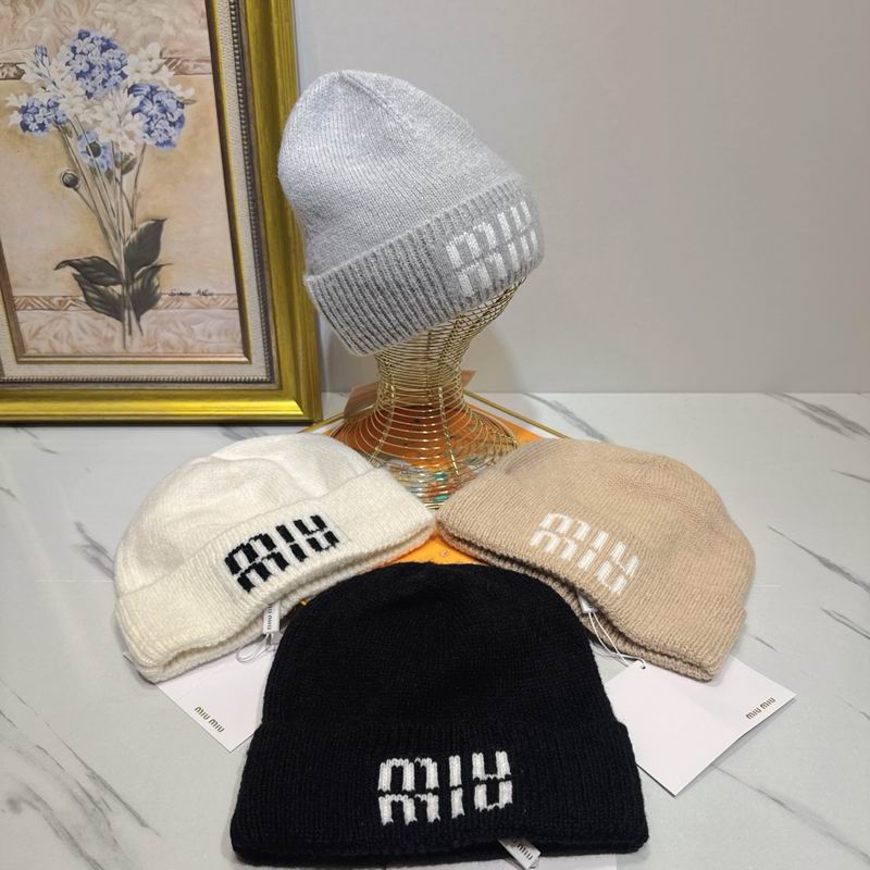 Miumiu hat (1801)