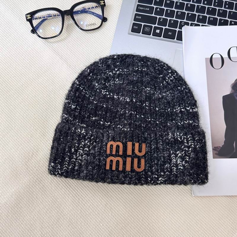 Miumiu hat (2055)