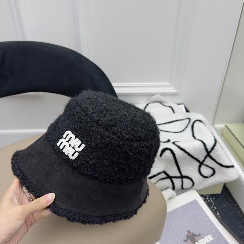 Miumiu hat (394)