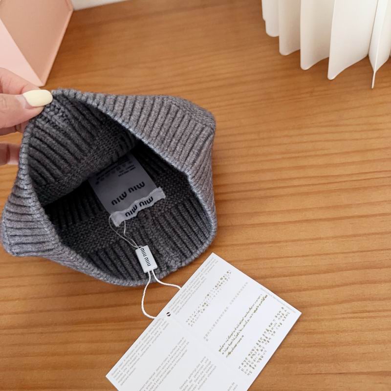 Miumiu hat dx (1123)