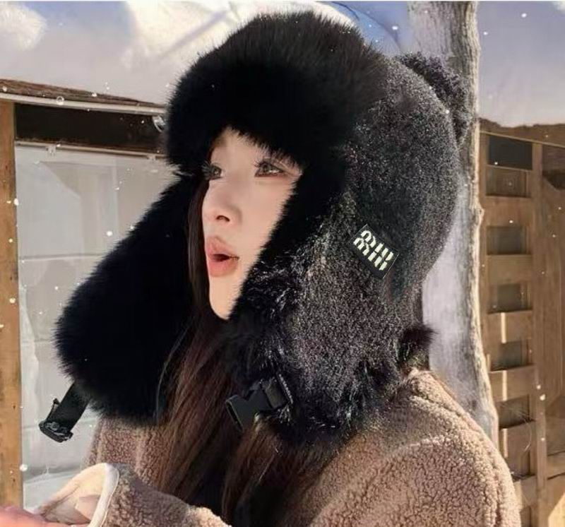 Miumiu hat dx (228)