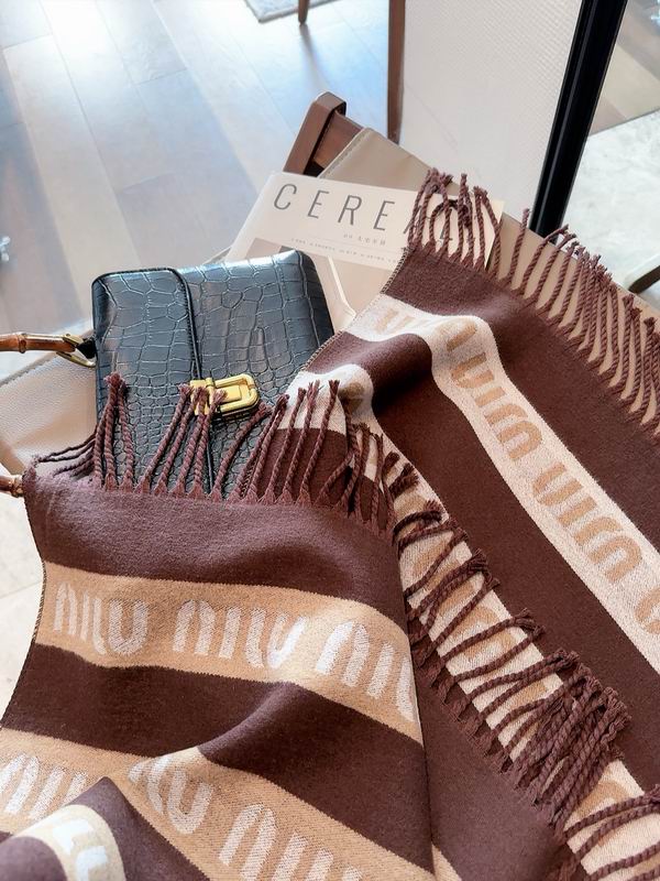 Miumiu scarf 50X180cm 100%羊毛 E01 (12)