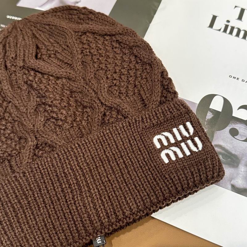 Miumiu scarf hat dx (3)
