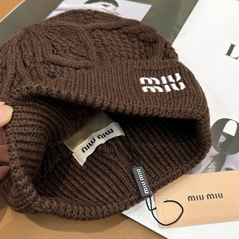 Miumiu scarf hat dx (4)