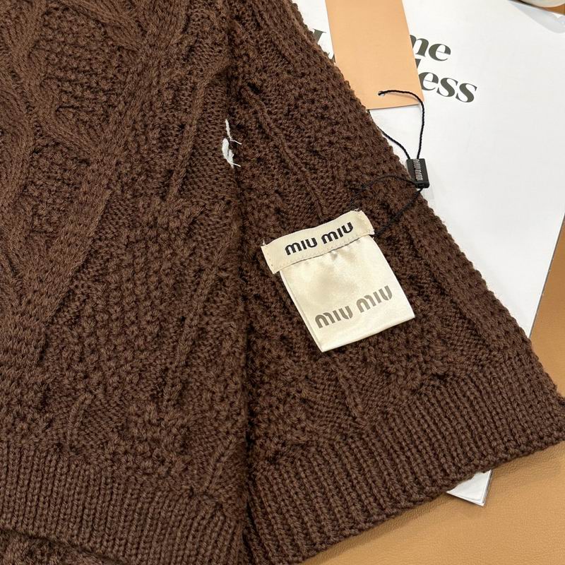 Miumiu scarf hat dx (7)