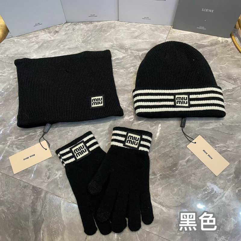 Miumiu scarf hat gloves (4)