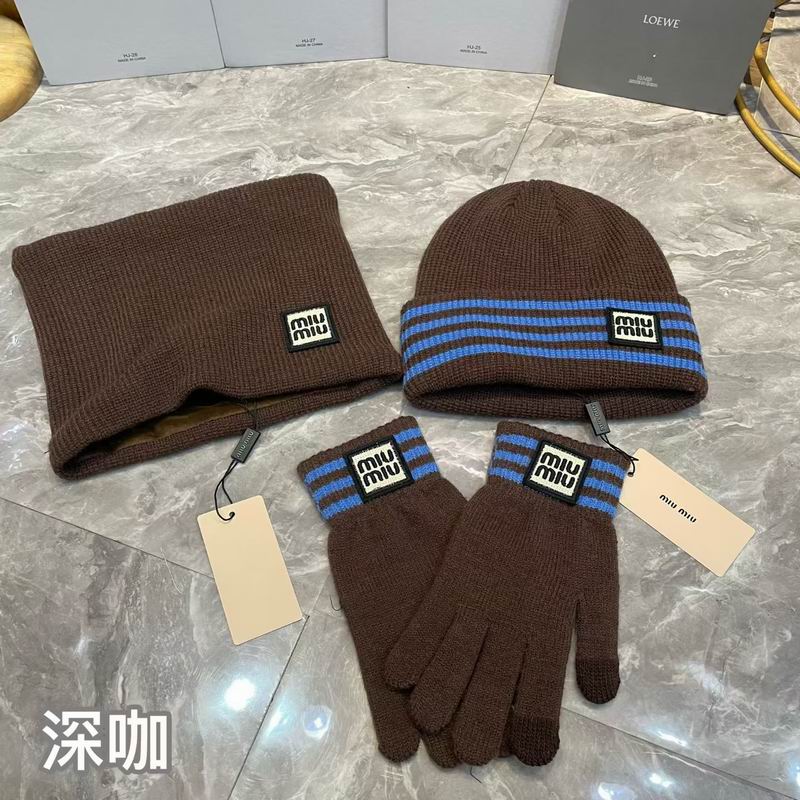 Miumiu scarf hat gloves (7)