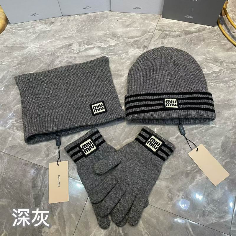 Miumiu scarf hat gloves (8)