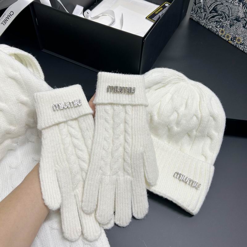 Miumiu scarf hat gloves dx (13)