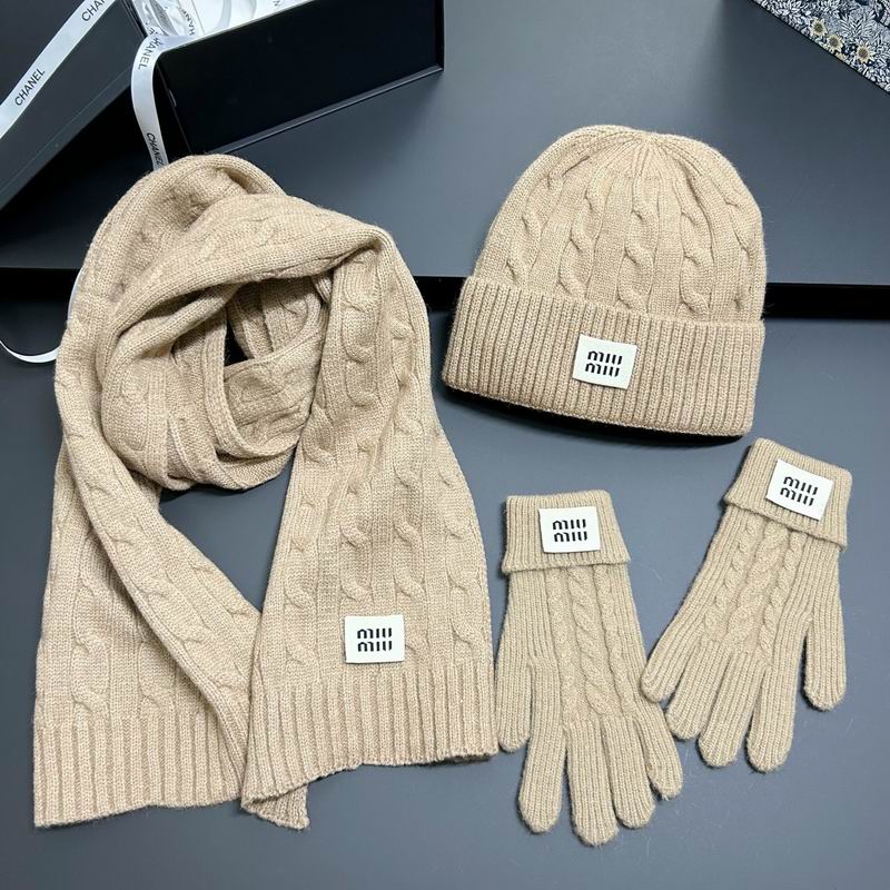 Miumiu scarf hat gloves dx (18)