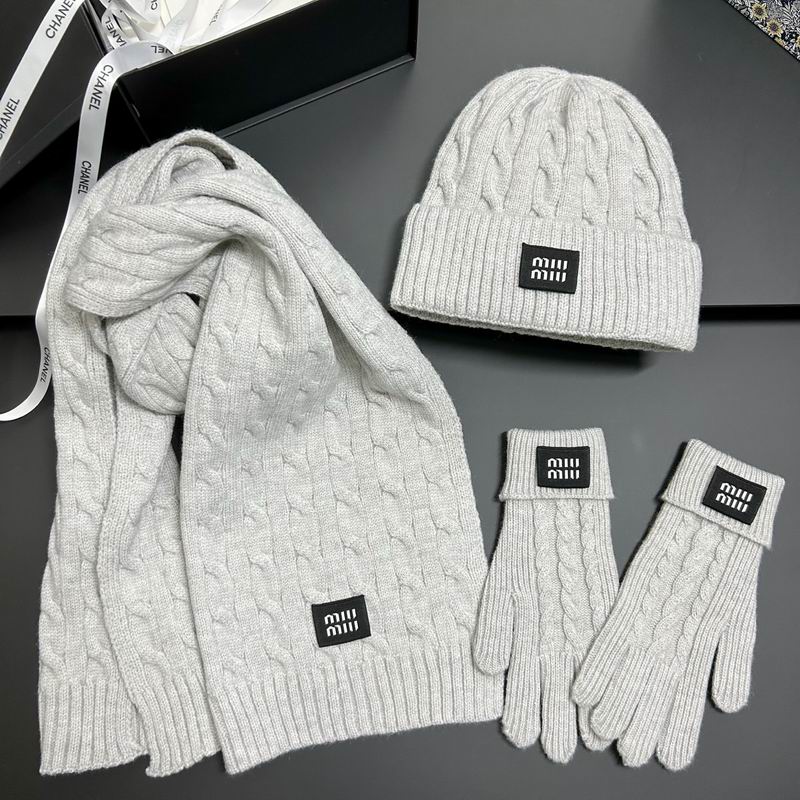 Miumiu scarf hat gloves dx (22)