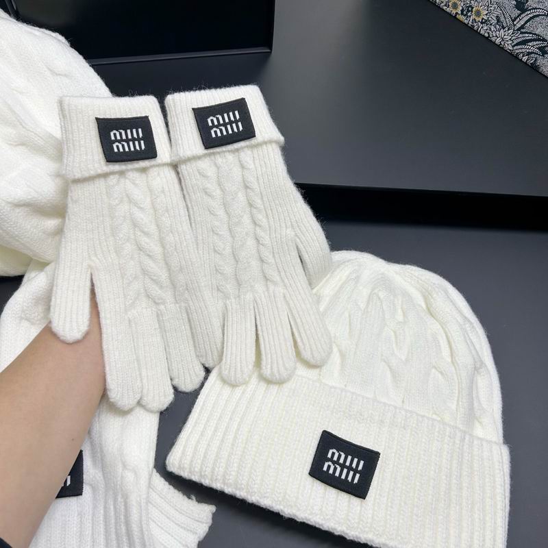 Miumiu scarf hat gloves dx (26)