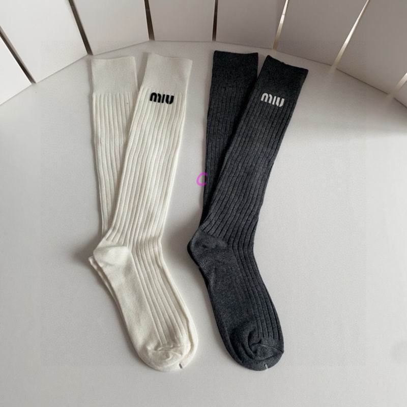 Miumiu socks (68)